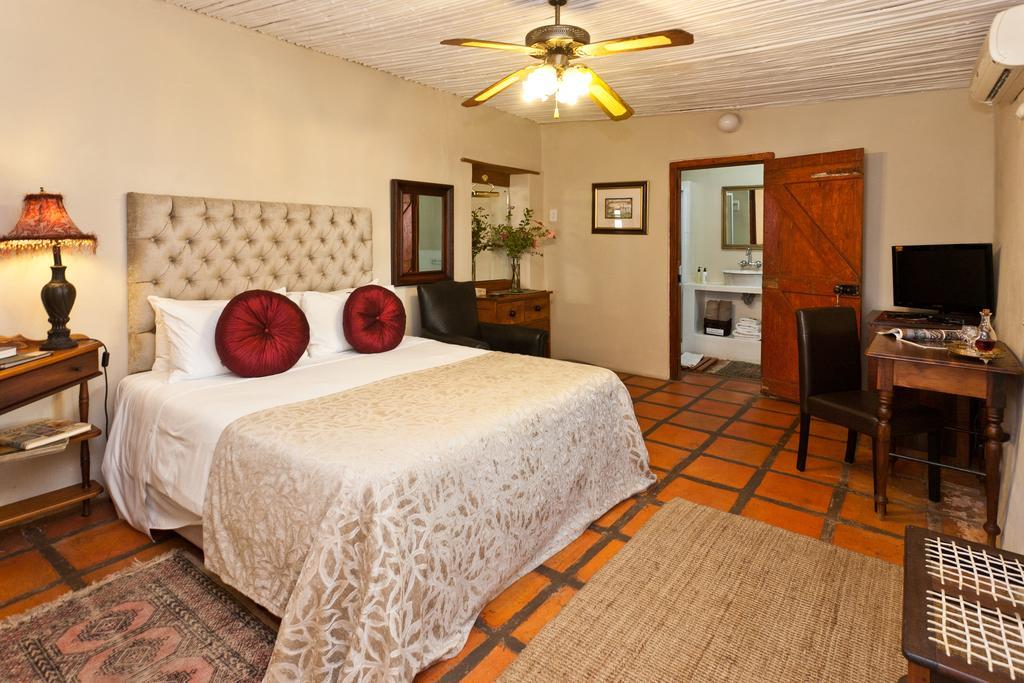 Oue Werf Country House Oudtshoorn Rum bild